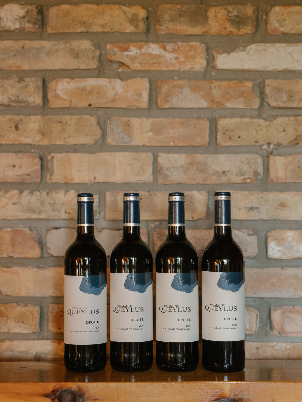 Droite Vertical 2019, 2020, 2021 & 2023